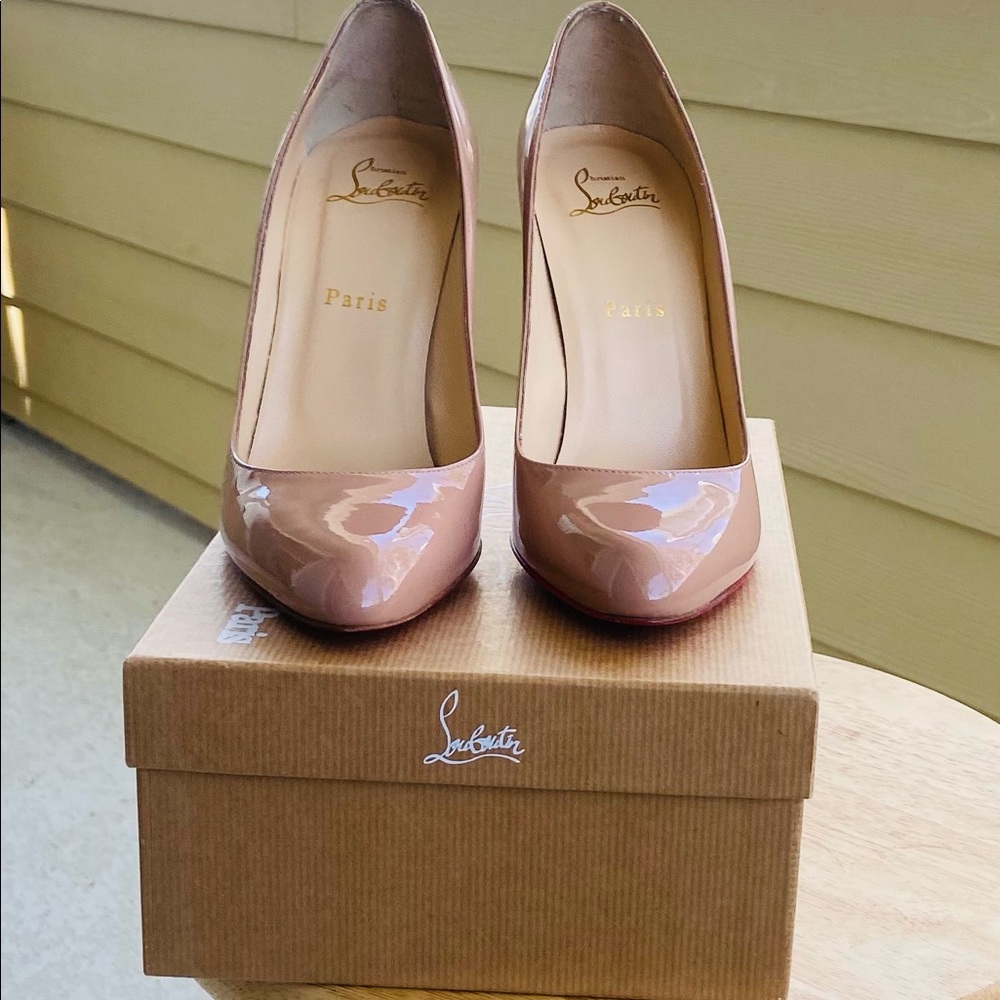 Nude/Tan Christian Louboutin Simple Heels 39 - 8.5 - Picture 6 of 13